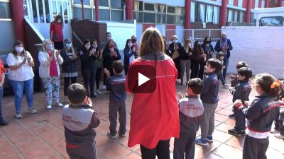 Instituto Loris Malaguzzi - "Lezione aperta" de italiano en el nivel inicial