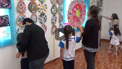 Colegio Perito Moreno - Muestra Anual de Arte en el nivel inicial