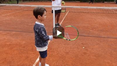 Clases grupales de tenis para chicos - Academia de Tenis Alejandro Dillet