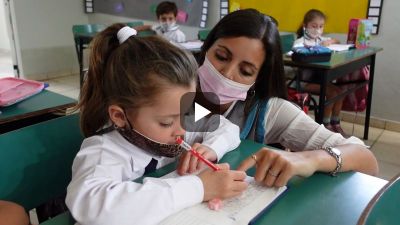 Actividad de lectoescritura en primer grado - Colegio Perito Moreno